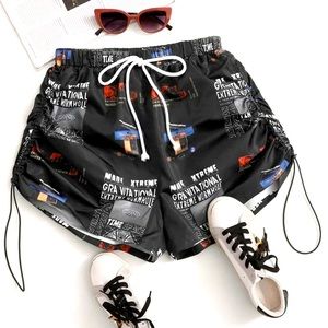 Tie Front Drawstring Graphic Shorts